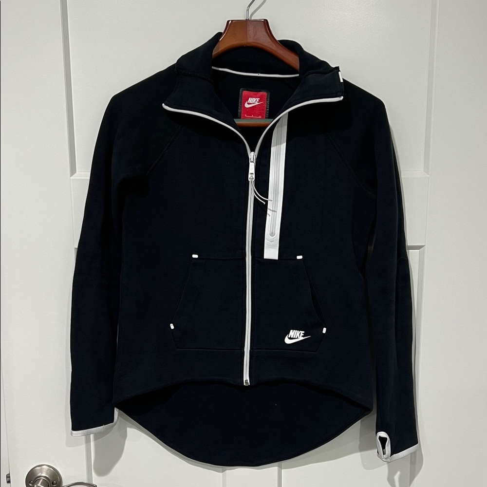 Nike Tech Fleece Moto Cape Women's Black and White Jacket Sz S